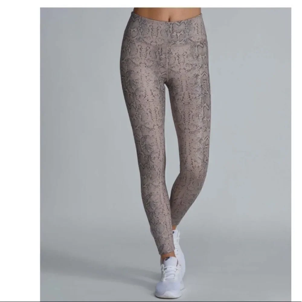 NWOT Blush Snake Sahara Legging size Small